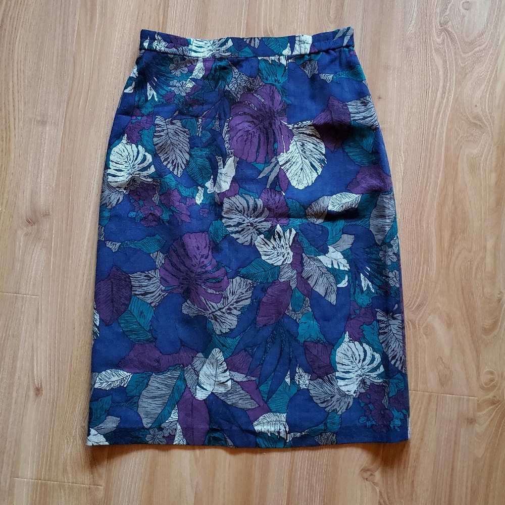 Vintage botanical print wool skirt